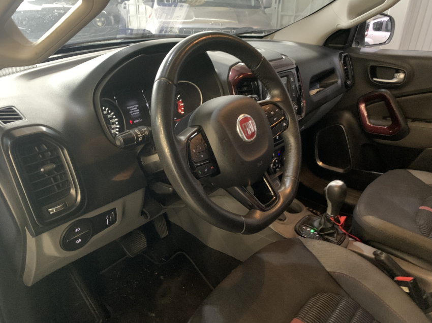 fiat toro 1.8 16v evo flex freedom open edition at6 4p automatico 2017