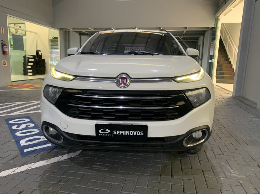 fiat toro 1.8 16v evo flex freedom open edition at6 4p automatico 2017