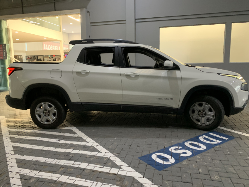 fiat toro 1.8 16v evo flex freedom open edition at6 4p automatico 2017
