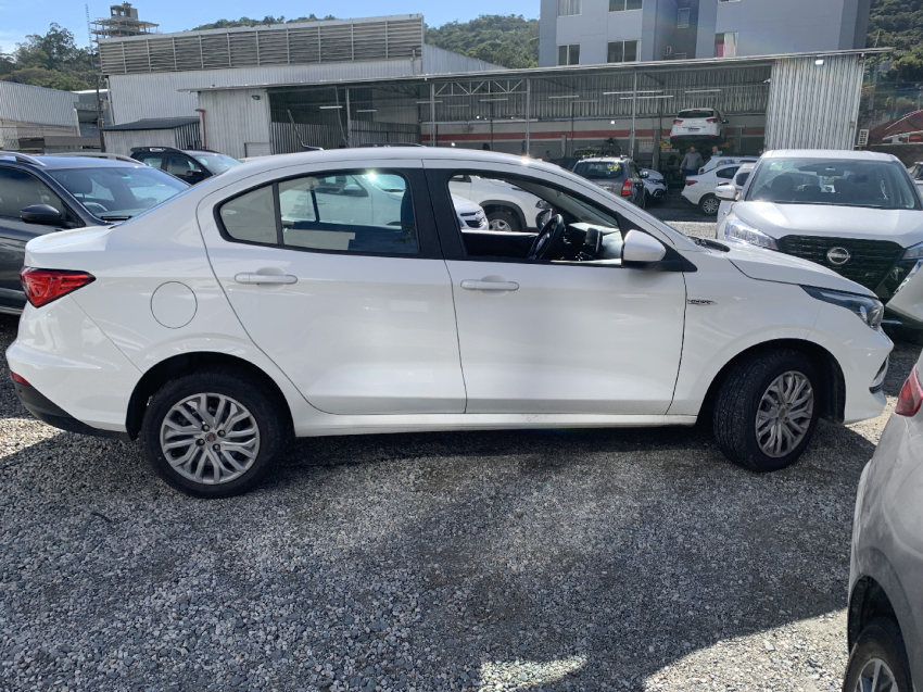 fiat cronos 1.3 firefly flex drive manual 4p 2020