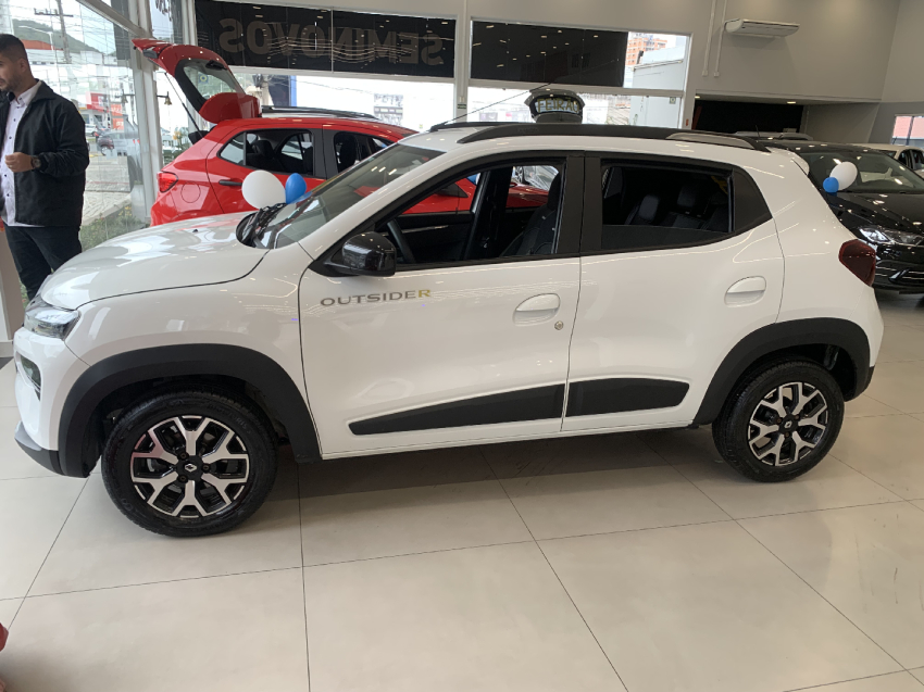 renault kwid 1.0 12v sce flex outsider manual 4p 2024
