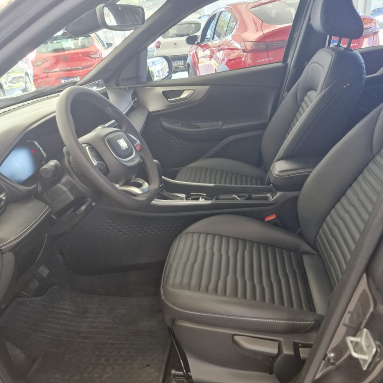 fiat fastback flex automatico 2025