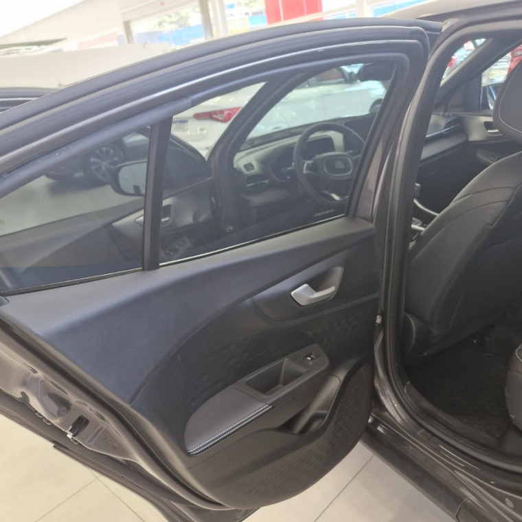 fiat fastback flex automatico 2025