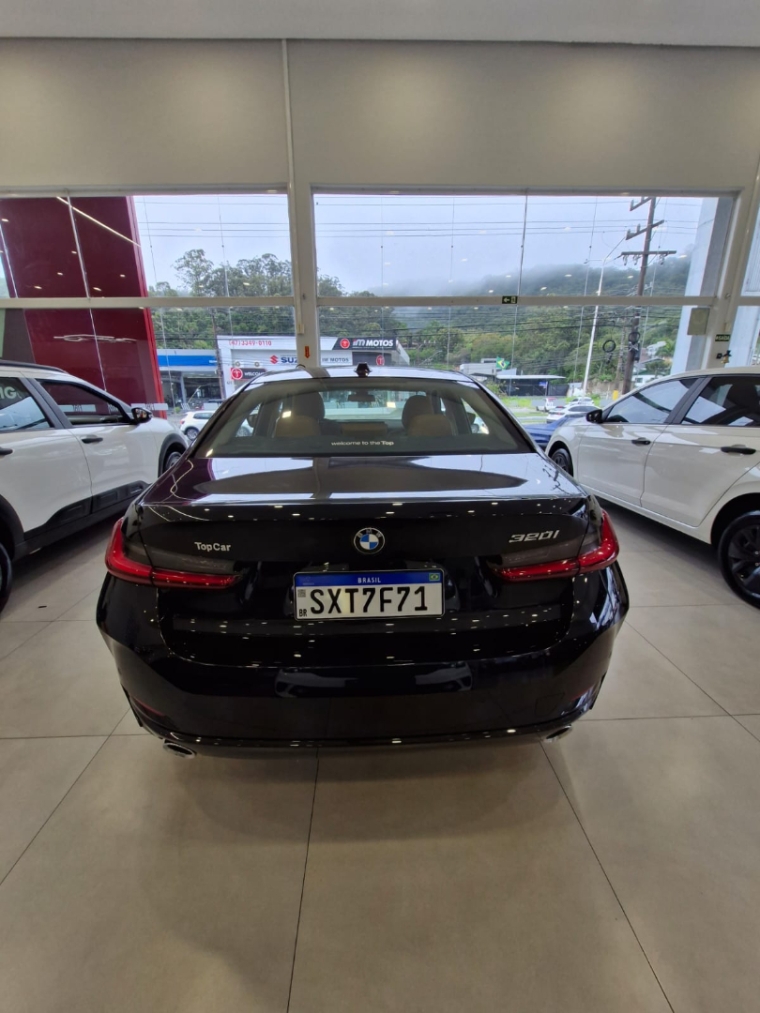 bmw 320i 2.0 flex automatico 2025