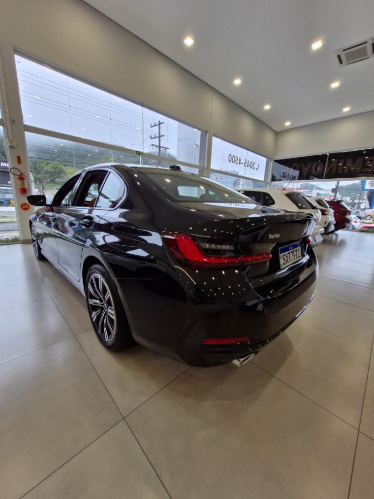 bmw 320i 2.0 flex automatico 2025