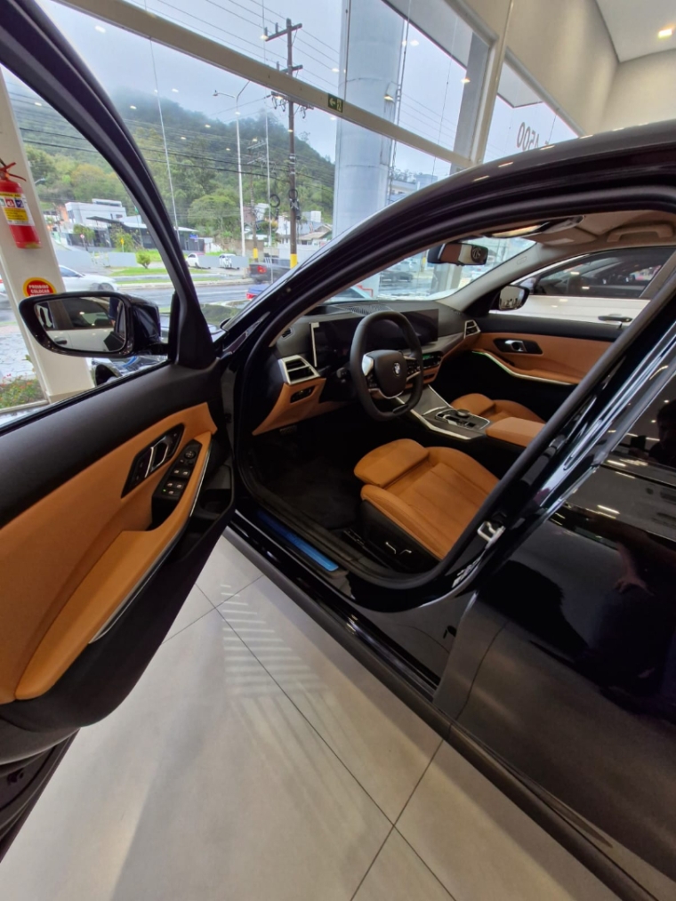 bmw 320i 2.0 flex automatico 2025