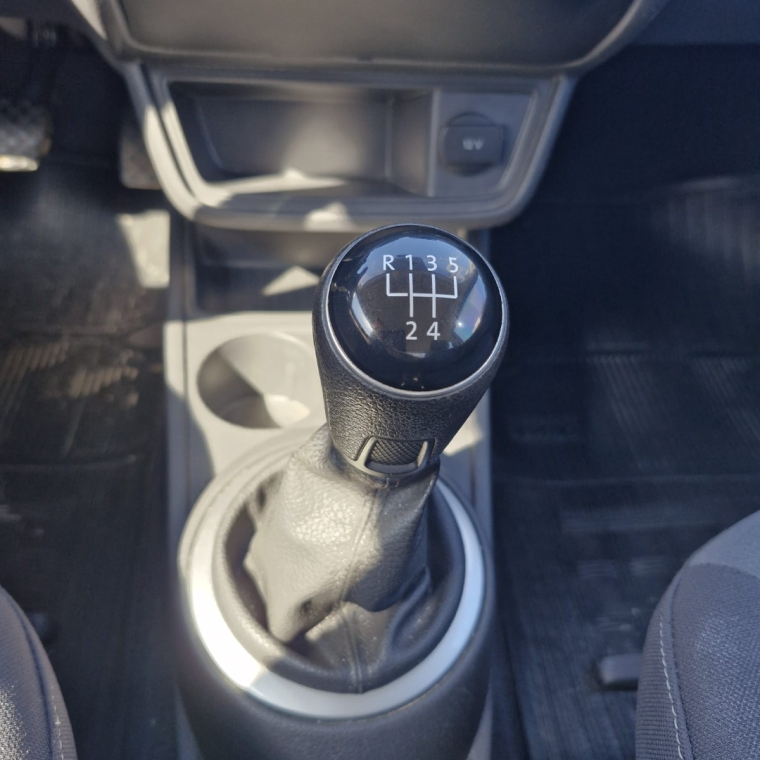 volkswagen saveiro 1.6 flex manual 2015