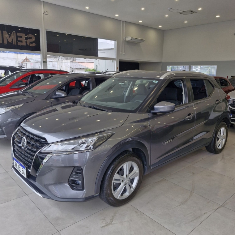nissan kicks 1.6 flex manual 2022
