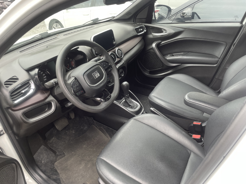 fiat cronos 1.3 flex automatico 20257