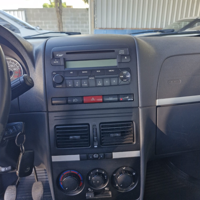 fiat idea 1.4 flex manual 2012
