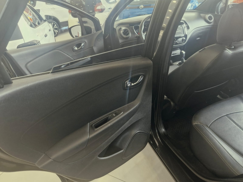 renault captur 1.6 flex automatico 2021
