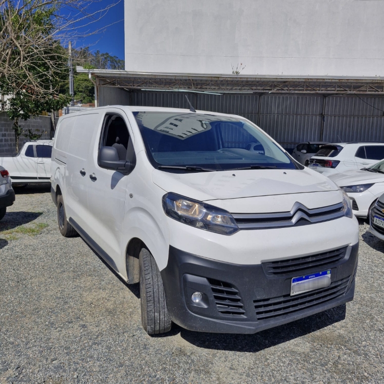 citroen jumpy 1.5 diesel manual 2022