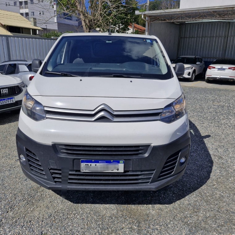 citroen jumpy 1.5 diesel manual 2022
