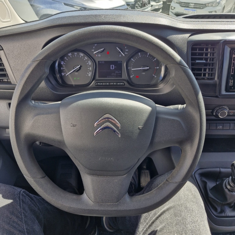 citroen jumpy 1.5 diesel manual 2022