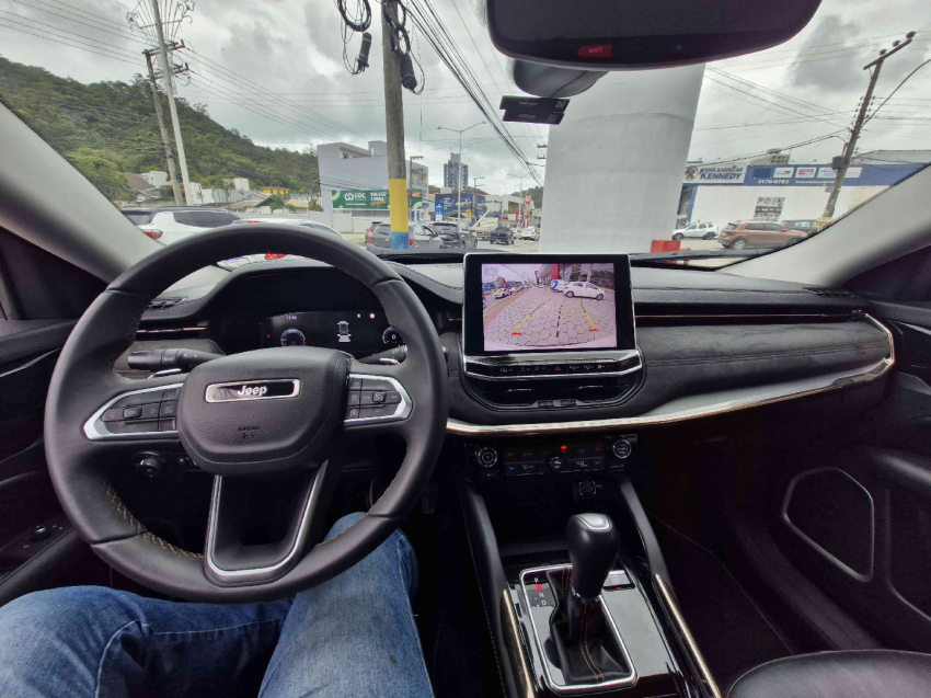 jeep commander flex automatico 202314