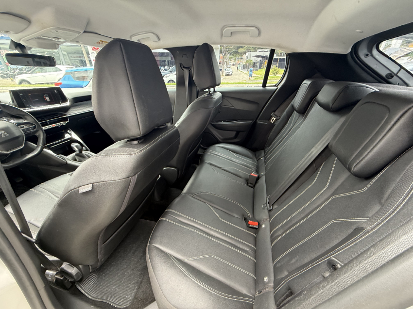 peugeot 208 1.6 16v flex allure at6 4p automatico 202211