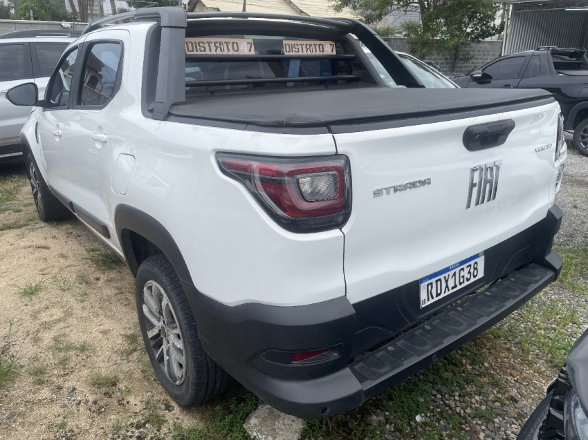fiat strada 1.3 flex 4p 20215
