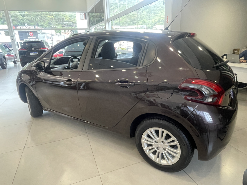 peugeot 208 1.2 flex manual 20172