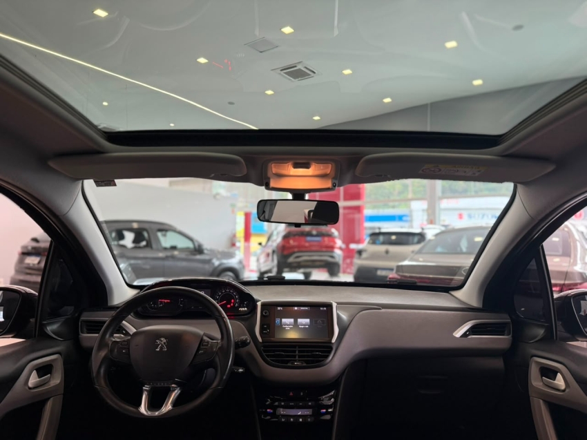 peugeot 208 1.2 flex manual 201713