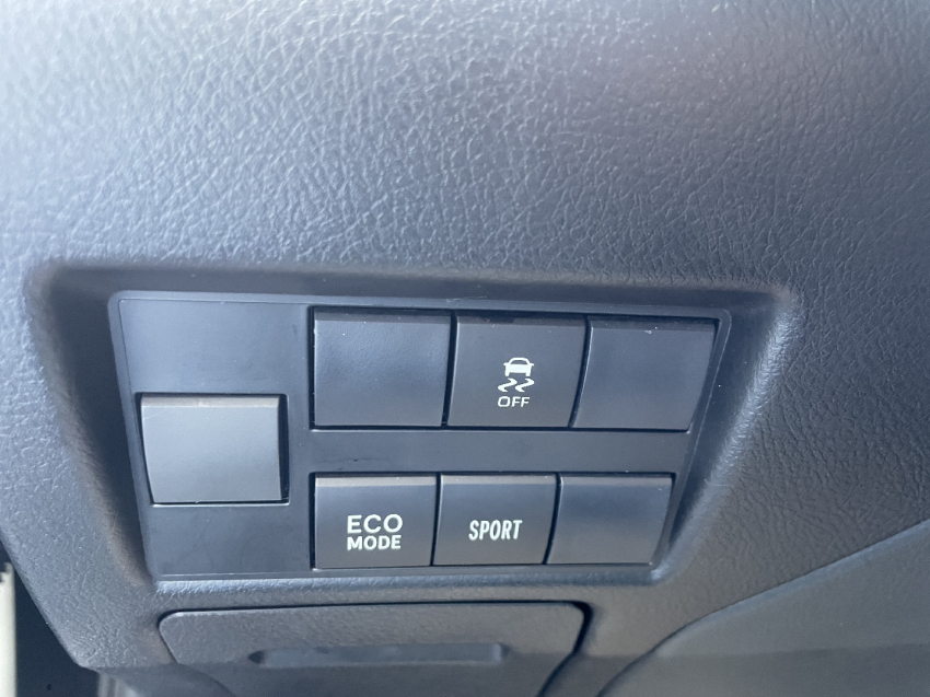 toyota yaris 1.5 flex automatico 202511