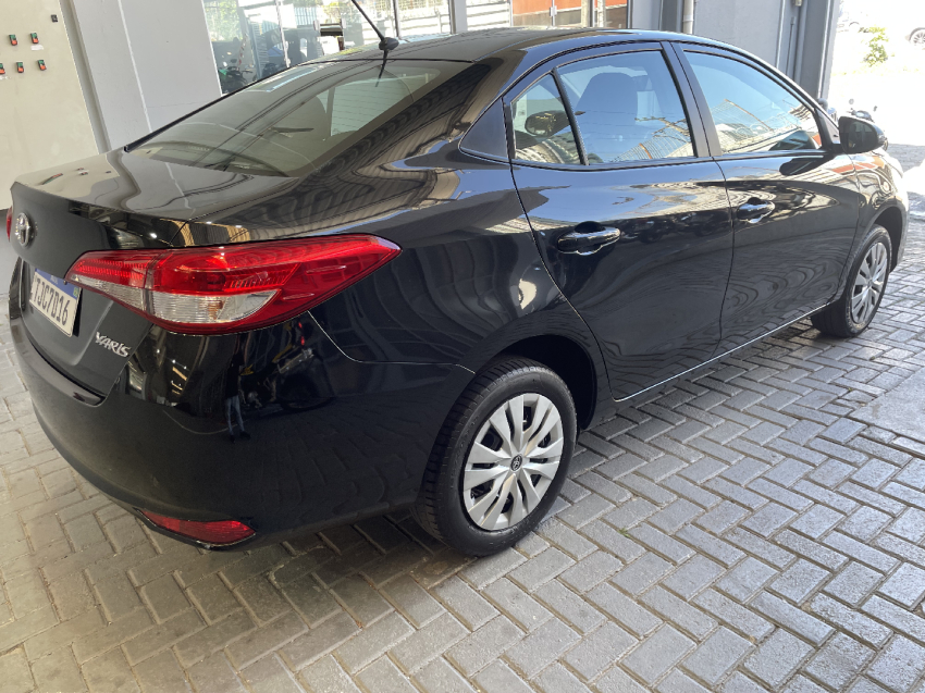 toyota yaris 1.5 flex automatico 20255