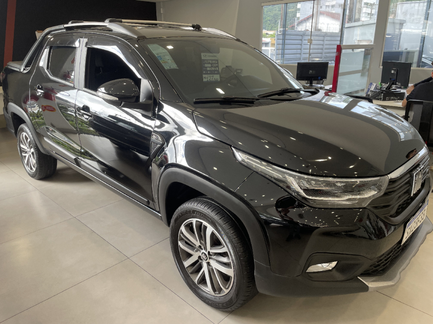 fiat strada 1.3 flex automatico 2025