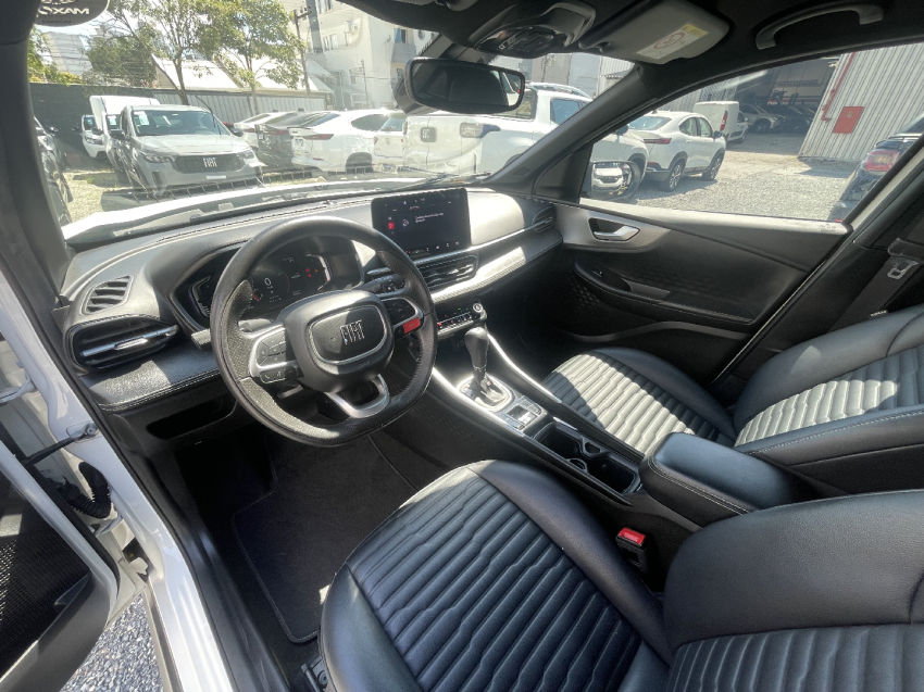 fiat fastback flex automatico 202411