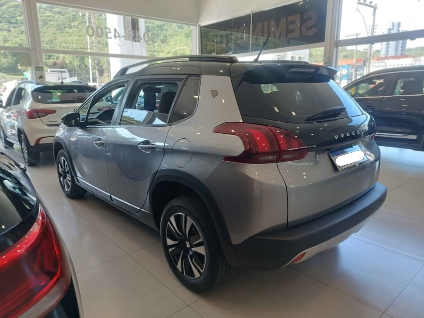 peugeot 2008 1.6 16v flex roadtrip 4p automatico 20243