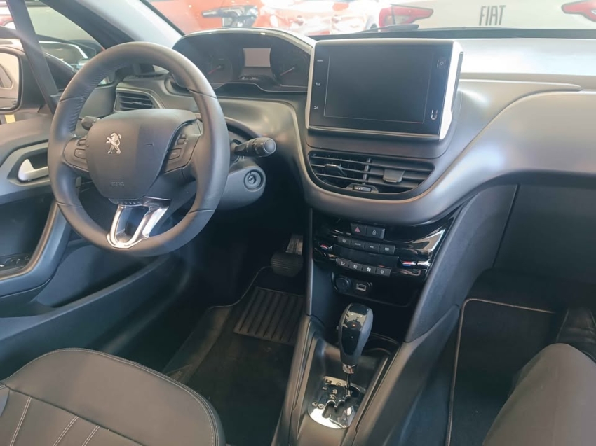 peugeot 2008 1.6 16v flex roadtrip 4p automatico 202410