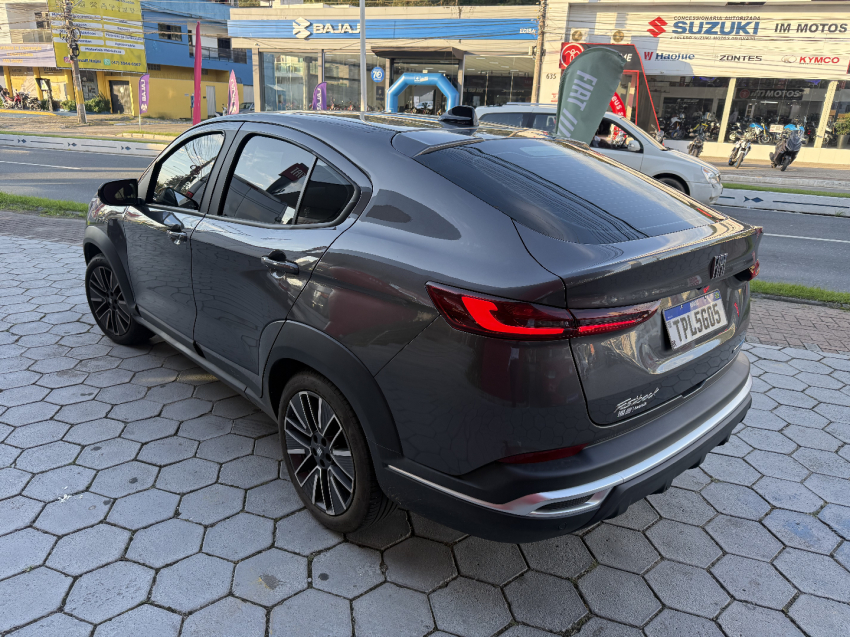 fiat fastback 1.0 hibrido automatico 20263