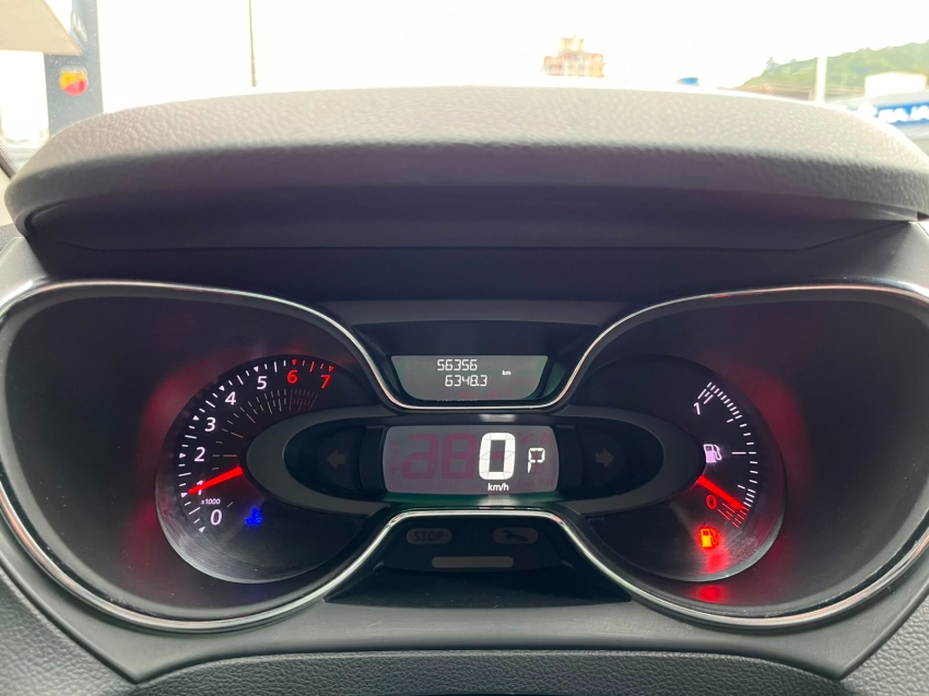 renault captur 1.6 16v sce flex intense x-tronic 4p automatico 201814