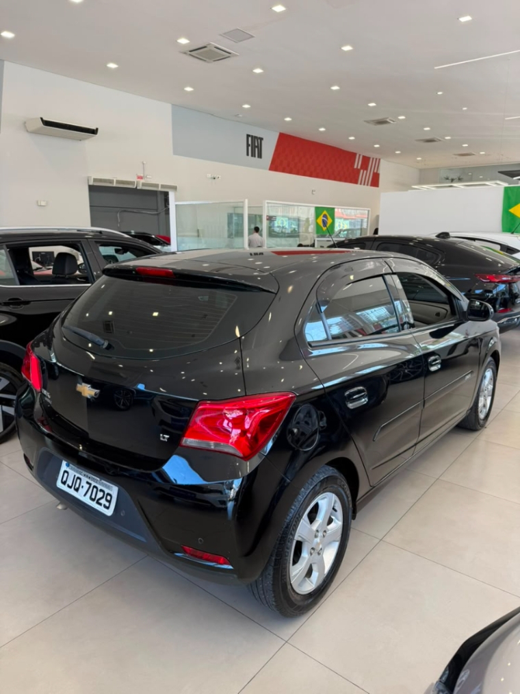 chevrolet onix 1.4 mpfi activ 8v flex 4p automatico 20194