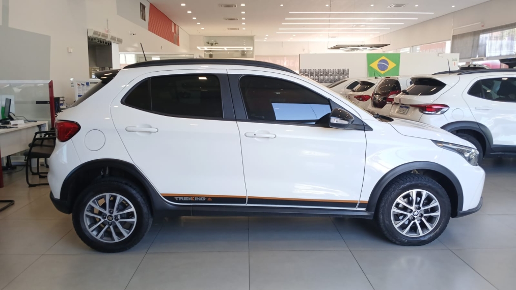 fiat argo 1.3 firefly flex trekking cvt 4p automatico 20256