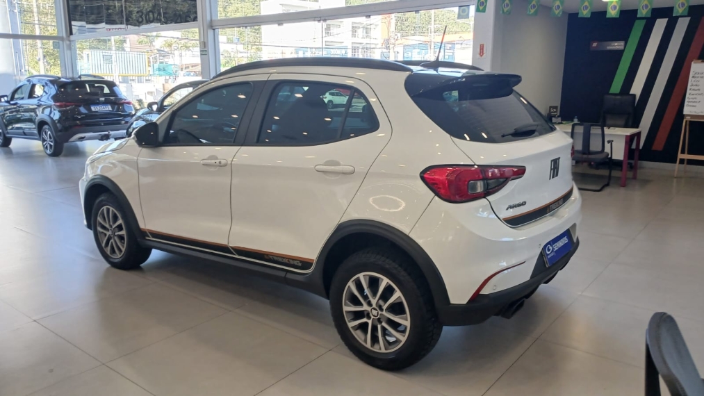fiat argo 1.3 firefly flex trekking cvt 4p automatico 20252