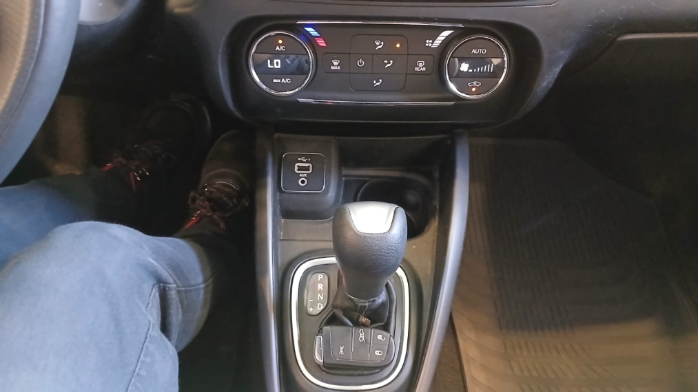 fiat argo 1.3 firefly flex trekking cvt 4p automatico 202511