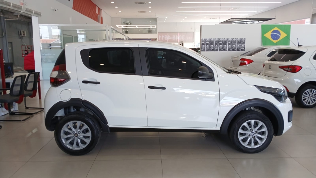fiat mobi 1.0 evo flex like. manual 4p 20244