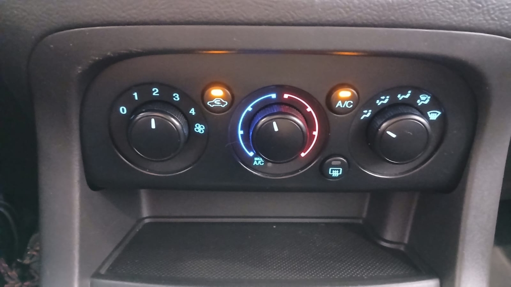 ford ka 1.0 ti-vct flex se plus sedan manual 4p 201914