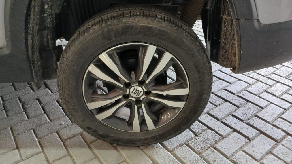 fiat toro 1.3 turbo 270 flex freedom at6 4p automatico 202317