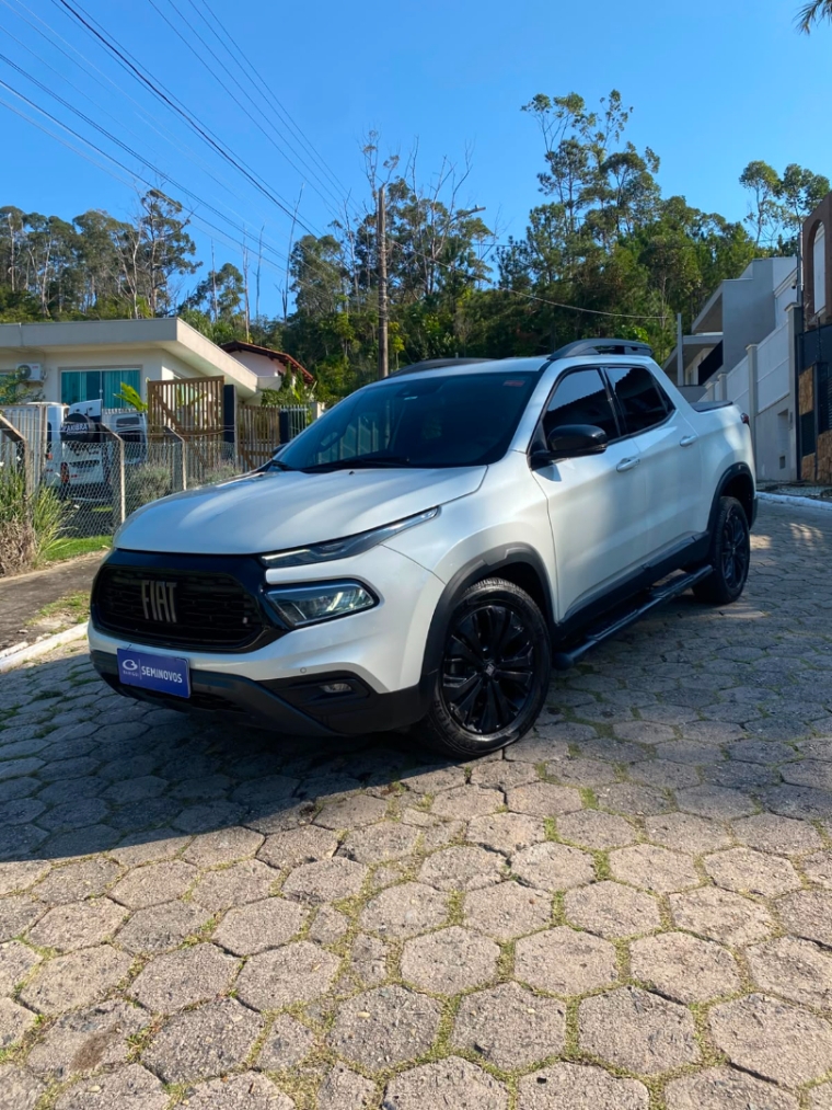 fiat toro 1.3 turbo 270 flex volcano at6 1.0 4p automatico 20240