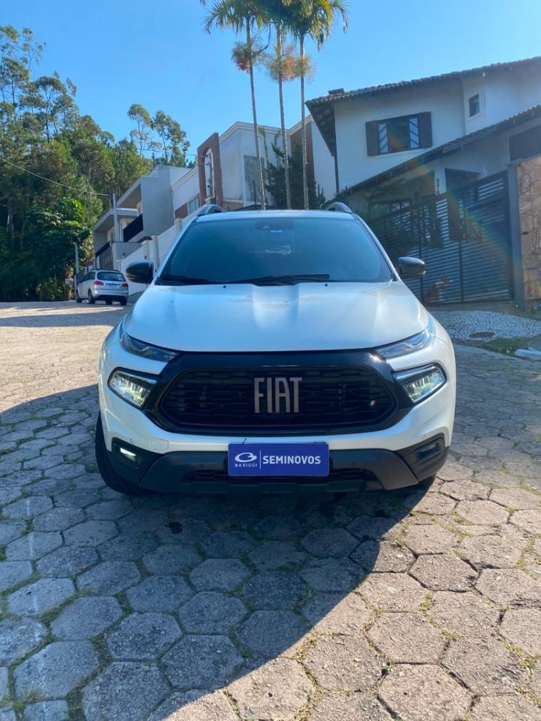 fiat toro 1.3 turbo 270 flex volcano at6 1.0 4p automatico 20243