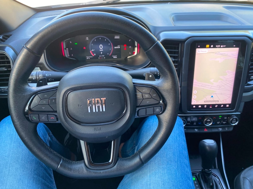 fiat toro 1.3 turbo 270 flex volcano at6 1.0 4p automatico 202413