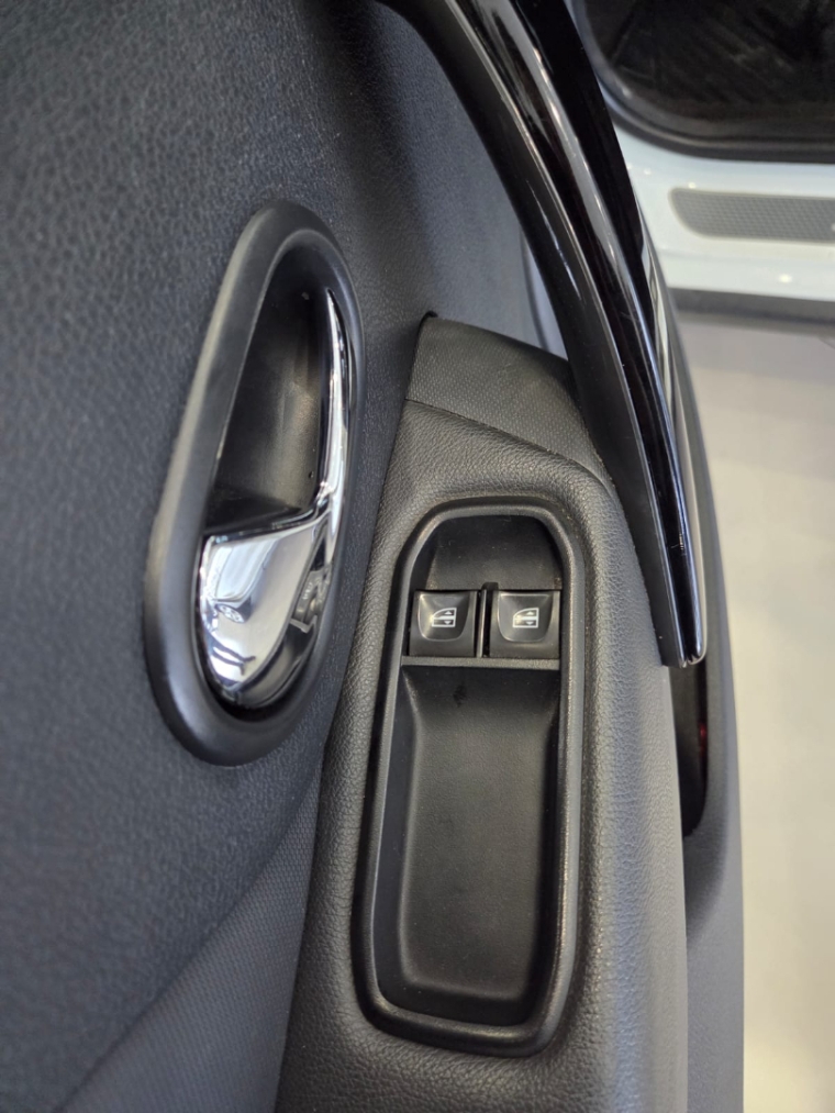 renault sandero 1.6 16v sce flex zen manual 4p 20219