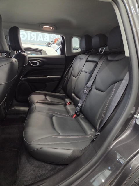 jeep compass 1.3 t270 turbo flex longitude at6 4p automatico 202612