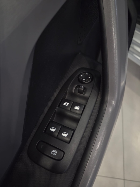 peugeot 208 1.2 active 12v flex 4p manual 20189