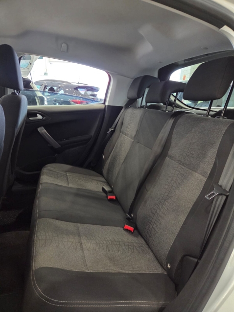 peugeot 208 1.2 active 12v flex 4p manual 20186