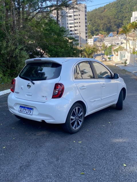 nissan march 1.6 sl 16v flexstart 4p xtronic flex automatico 20194