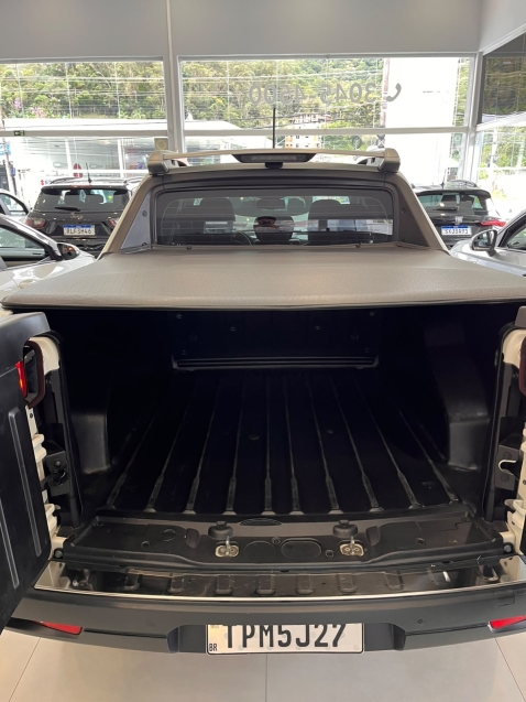 fiat toro 1.3 turbo 270 flex volcano at6 4p automatico 202613