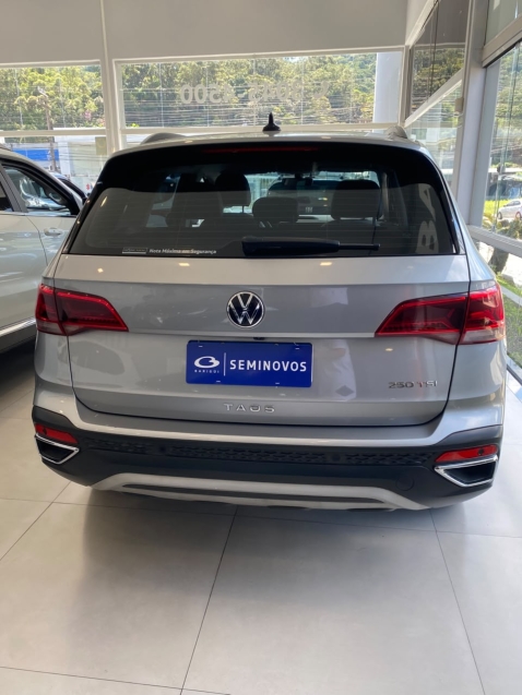 volkswagen taos 1.4 250 tsi total flex comfortline automatico 1.0 4p 20235
