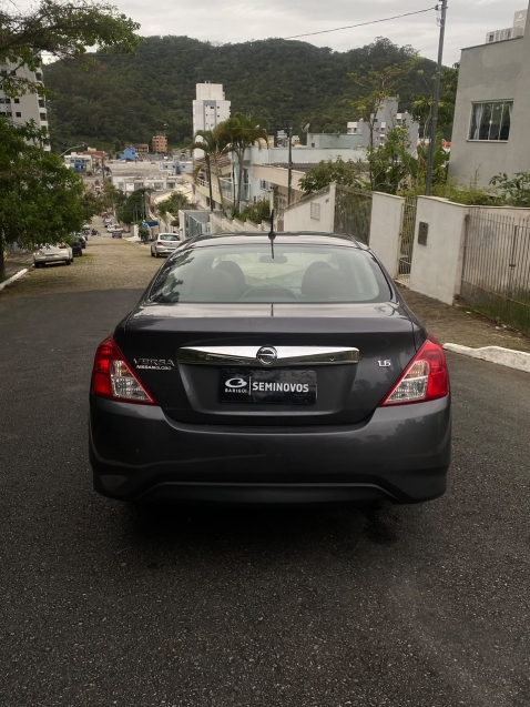 nissan versa 1.6 16v flexstart unique 4p manual flex 20164