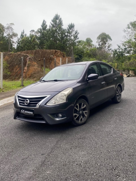 nissan versa 1.6 16v flexstart unique 4p manual flex 20160